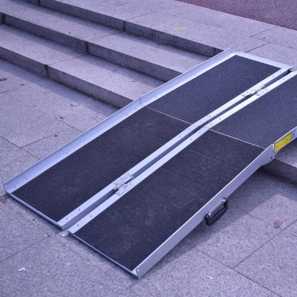 Foldable Width Wheelchair Ramp